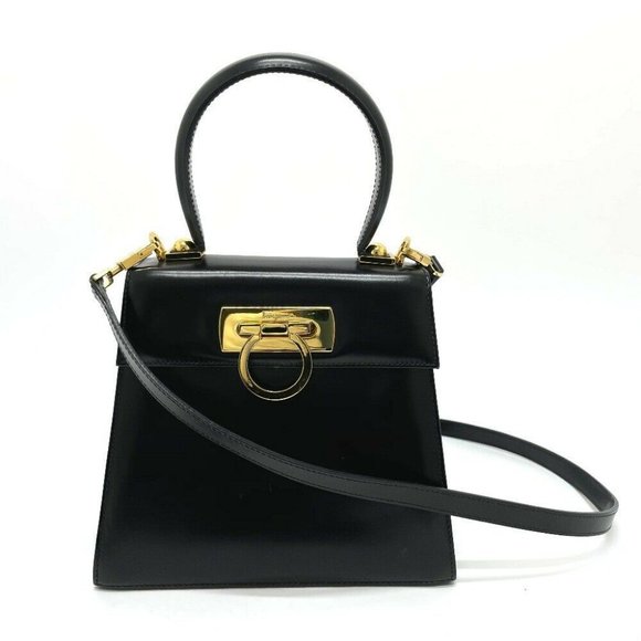 Authentic SALVATORE FERRAGAMO AQ-212193 Gancini Sh - Picture 1 of 13